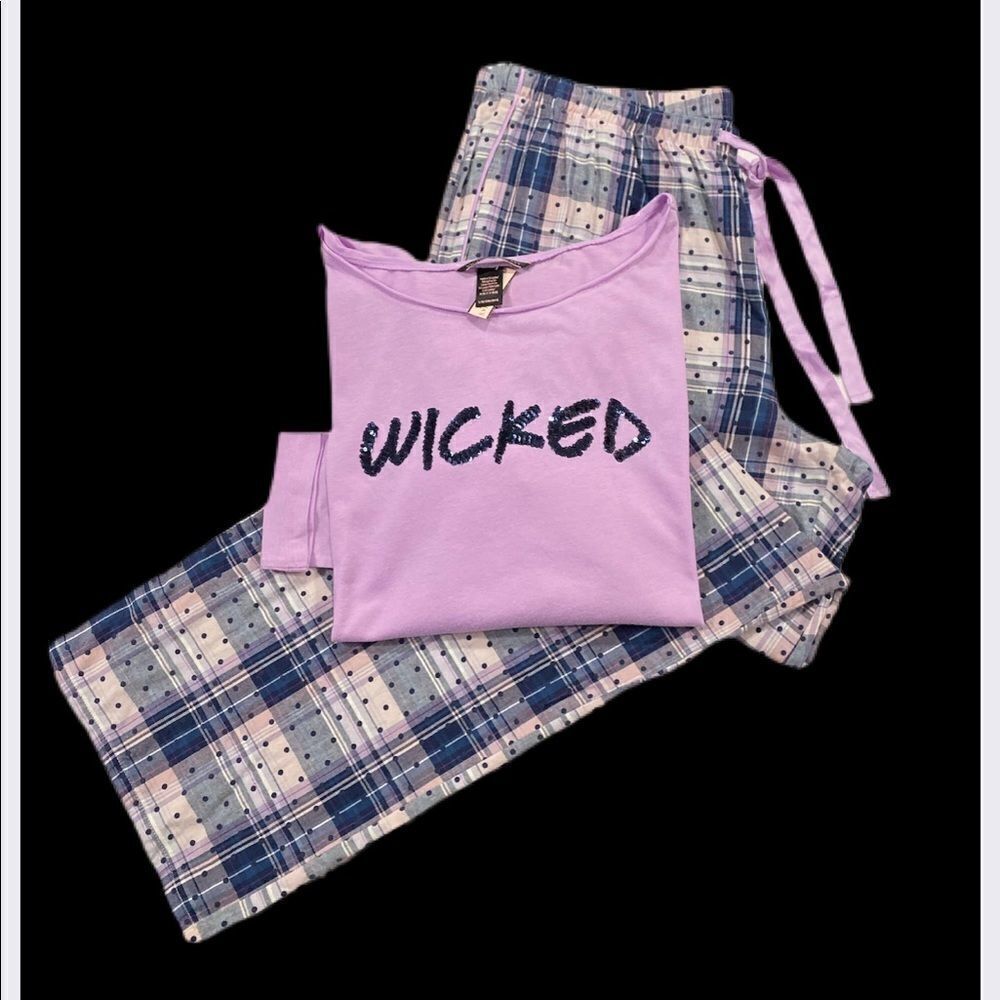 Victoria’s Secret Dreamer flannel pajama set